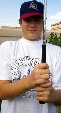 kidgrip_interlock.JPG (11230 bytes)