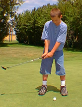 kidputt_wristback.JPG (47957 bytes)